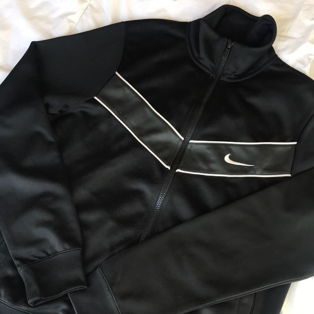 Nike swoosh jacket black size medium
